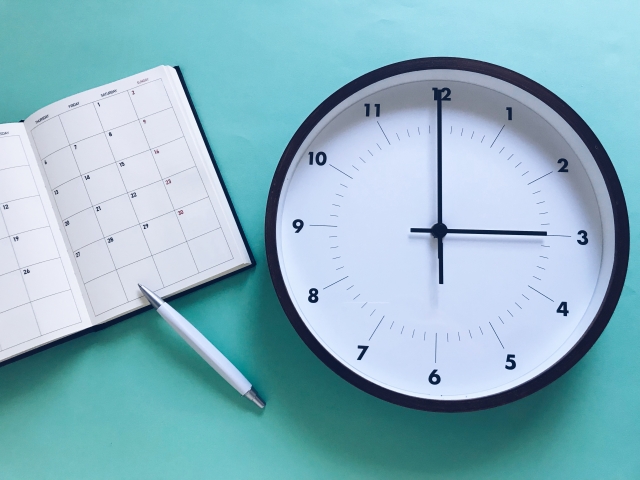 スケジュール長と時計