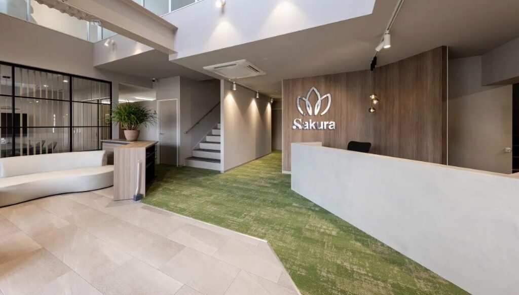さくら金沢店の内装