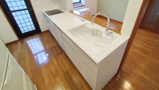 リフォームされたキッチン